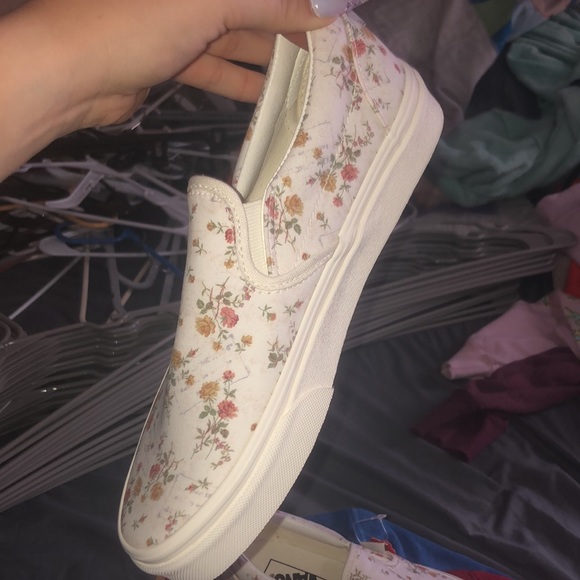 White floral vans. BRAND NEW!! - Picture 3 of 6